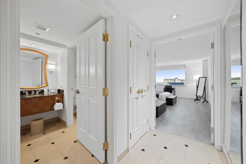 Huge Beachfront Condo Cozysuites At Showboat Atlantic City Buitenkant foto